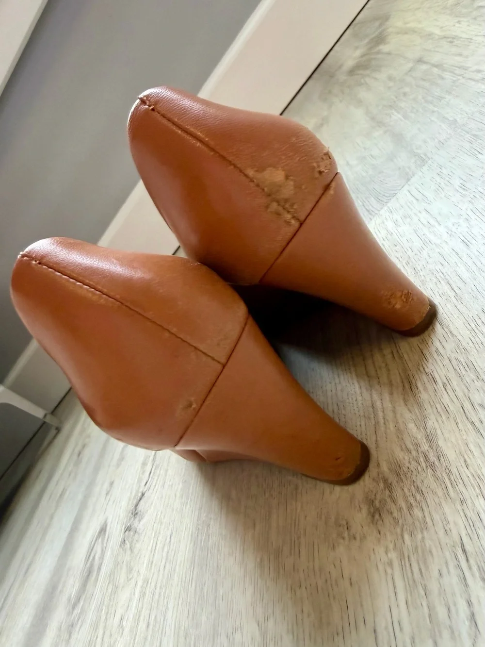 Tory Burch - Cognac Leather Logo - Reva Ballet Flats/Wedges with Gold Medallion